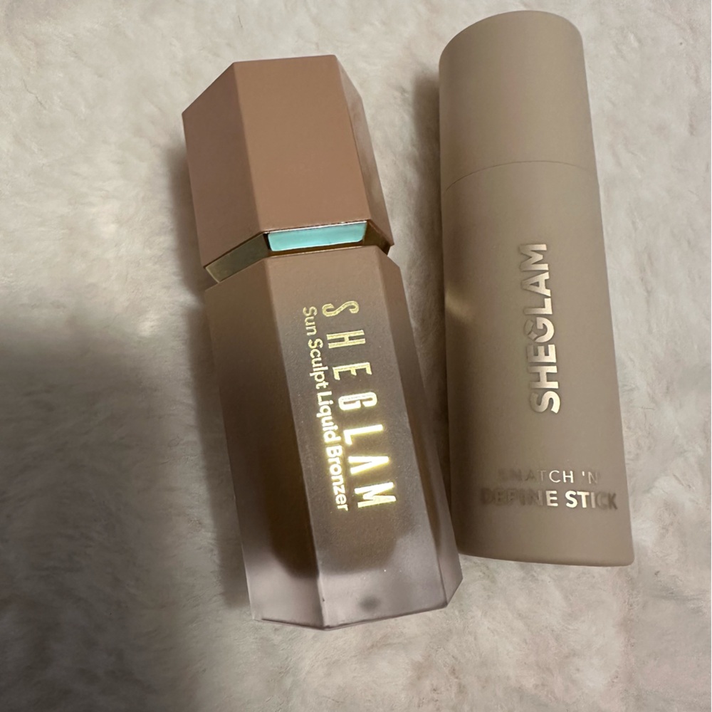 She glam contour and bronzer bundle